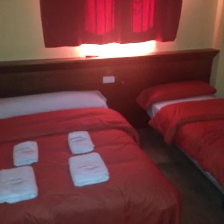 Cueva Restaurante Itariegos * Villagallegos